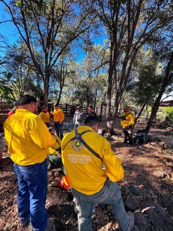 Protección Civil refuerza apoyo logístico ante incendios forestales en Madera