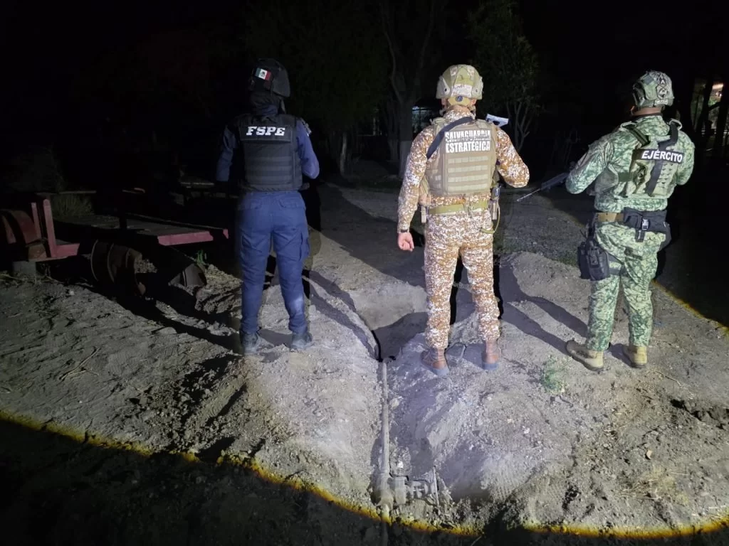 Aseguran 25 mil litros de combustible y una toma clandestina en Cortazar, Guanajuato