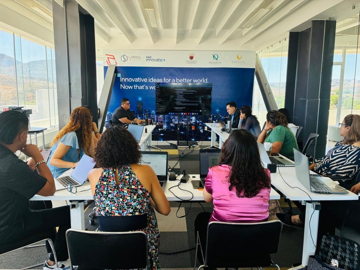Gobierno de Zacatecas capacita a docentes en Inteligencia Artificial para transformar la educación