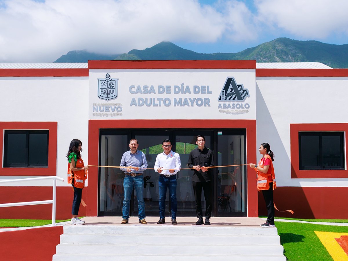 Secretario de Igualdad e Inclusión inaugura dos obras sociales en Abasolo y El Carmen