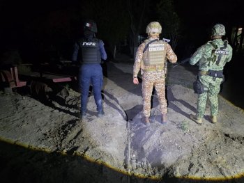 Aseguran 25 mil litros de combustible y una toma clandestina en Cortazar, Guanajuato