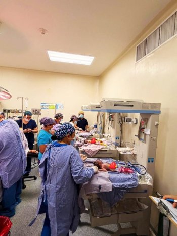 Trillizos nacen en Irapuato: mamá de 40 años recibe atención especializada en el Hospital Materno Infantil