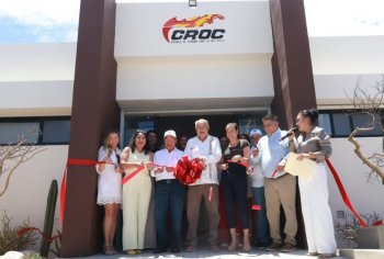 Gobernador de BCS inaugura tercera Escuela de Turismo de la CROC en La Paz