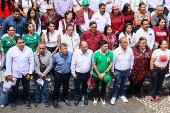 37 mil poblanos respaldan a Sheinbaum en rendición de cuentas; Armenta refrenda solidaridad