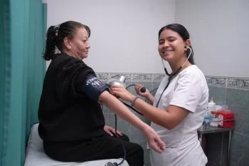 Secretaría de Salud llama a informarse y apoyar a pacientes con esclerosis múltiple