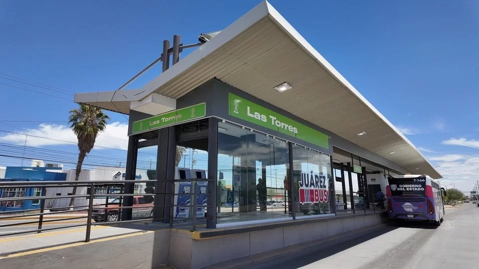 CAM Móvil ofrecerá servicios de tarjeta preferencial en estación Torres del BRT-1