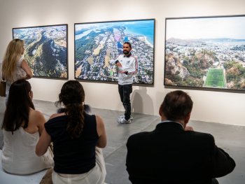 Inauguran en NL la exposición 'La Cancha', un viaje fotográfico al fútbol como fenómeno cultural