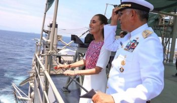 Sheinbaum llama a defender la soberanía en el Día de la Marina Nacional