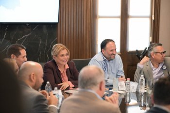 Maru Campos encabeza reunión de gabinete para evaluar avances en Chihuahua
