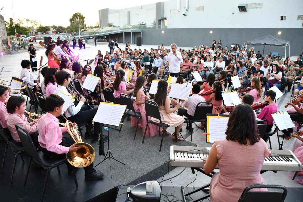 Orquesta Sinfónica Amadeus Mozart ofreció concierto “Un viaje imaginario” en Chihuahua