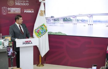 Gobernador Armenta inaugura Puente de la Transformación en la mixteca poblana; termina con 70 años de abandono