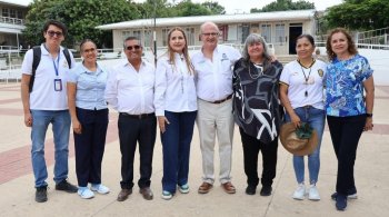 Secretario de Educación de Guanajuato recorre secundarias en León con nueva delegada regional