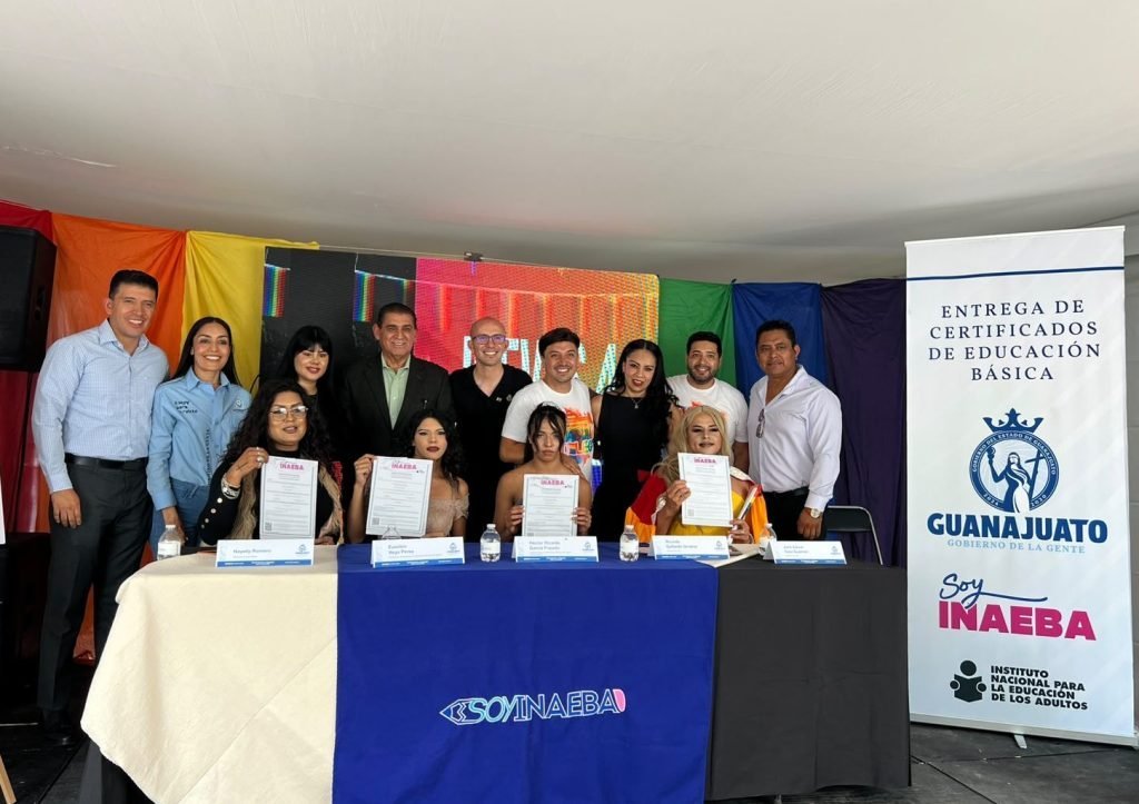 INAEBA y Familia Ofarrell firman convenio para llevar educación gratuita a la comunidad LGBTTTIQ+ en León