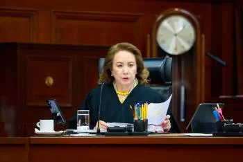 Exigen ciudadanos jueces preparados y en constante actualización, afirma ministra Esquivel