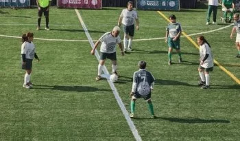 CONADE lanza Copa Edad de Oro de futbol caminando para adultos mayores