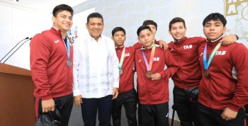 Ciudadanas de Soyataco destacan cercanía del gobernador Javier May en Jornada de Atención