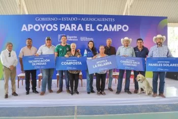 Tere Jiménez entrega obra pública y apoyos al campo en Calvillo; reafirma compromiso con familias