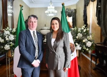 Tere Jiménez y embajador de Irlanda acuerdan fortalecer cooperación en educación e innovación