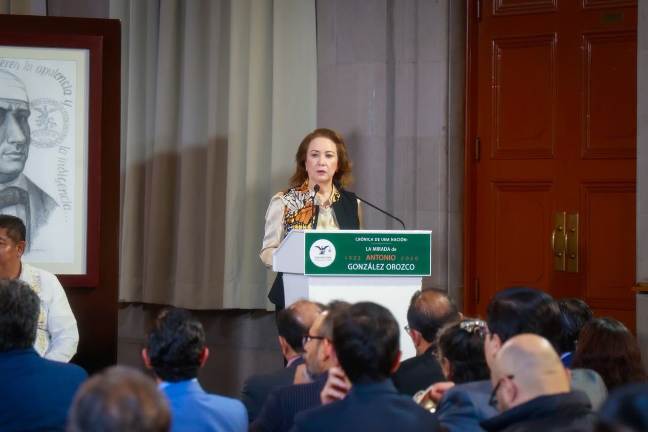  Magistrada destaca vínculo entre creación plástica y normas jurídicas en inauguración de muestra