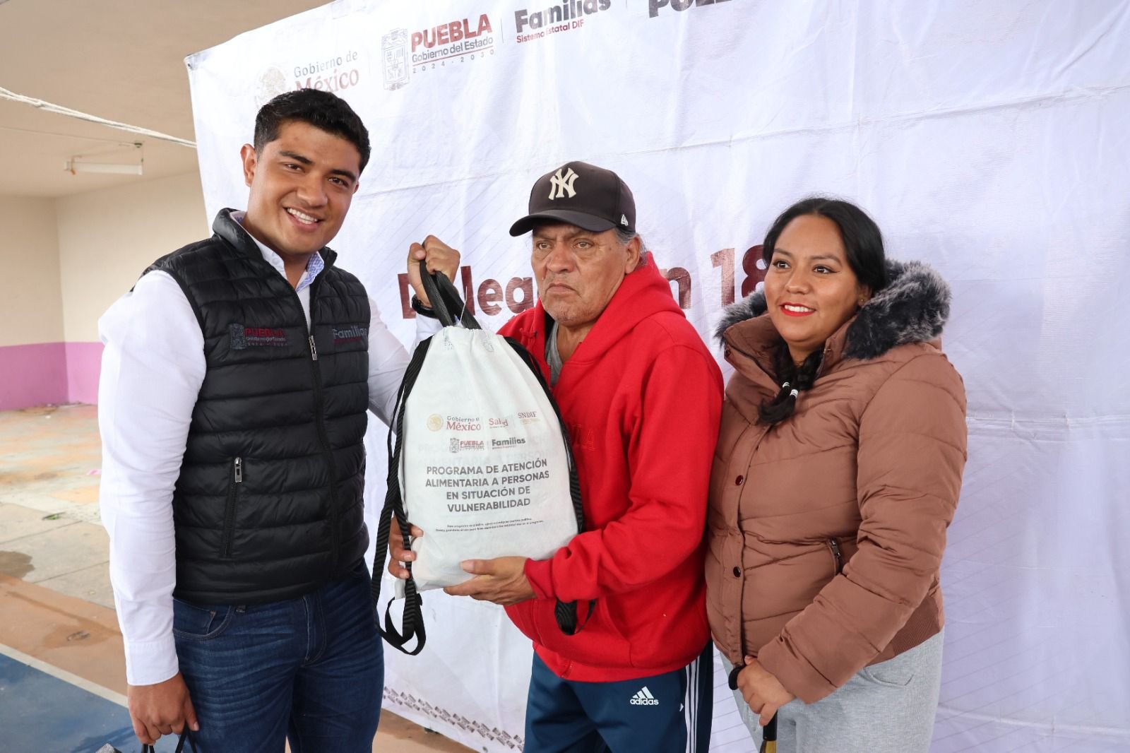 SEDIF Puebla atiende a más de 59 mil adultos mayores con salud, alimentación y rehabilitación