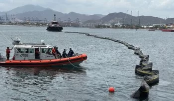Desactivan plan de contingencia por derrame de hidrocarburos en Manzanillo tras ausencia de material iridiscente