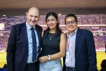Puebla vibra con España vs Perú: 45 mil aficionados llenan el Estadio Cuauhtémoc
