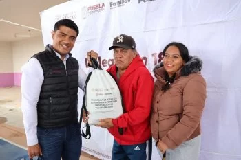 SEDIF Puebla atiende a más de 59 mil adultos mayores con salud, alimentación y rehabilitación