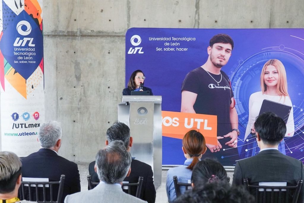 Inauguran laboratorio de entrenamiento virtual y físico para industria 4.0 en Guanajuato