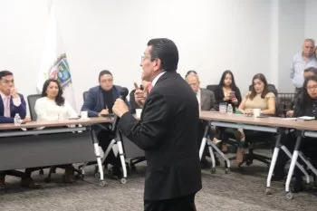 Capacita Secretaría Anticorrupción a personal del Congreso de Puebla en control interno
