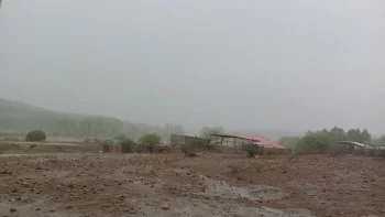 Protección Civil emite alerta por lluvias intensas y vientos fuertes en Chihuahua