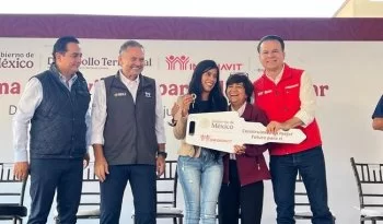 Sedatu e Infonavit entregan primeras 66 viviendas en Durango; meta estatal sube a 34,745