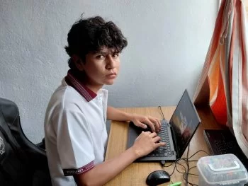 Estudiante queretano gana medalla de plata en Olimpiada Mexicana de Inteligencia Artificial