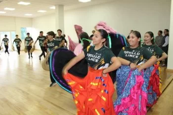 Estudiantes de Celaya representarán a México en el Encuentro Mundial de Folclore en Perú