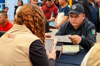 IMSS-Bienestar afilia a más de 4 mil policías auxiliares de Puebla para atención médica gratuita