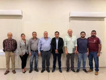 Tarifa de transporte público en San Juan del Río se mantiene en 10 pesos; AMEQ anuncia tarjeta de prepago