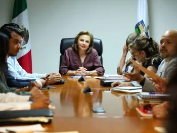 Contralora reúne a Órganos Internos de Control para fortalecer transparencia en NL