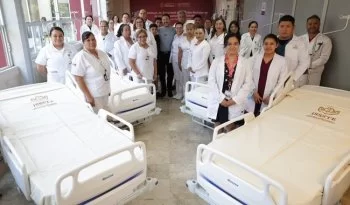 ISSSTE entrega 35 camas eléctricas al Hospital de Iztapalapa y reporta 98.67% de abasto de medicamentos