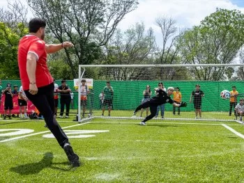 Samuel García encabeza premiación del torneo 'Ponte Nuevo, Mundialeón' en Nuevo León