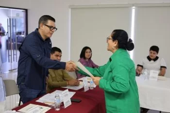 SEDIF asigna dos adolescentes y una niña a familias adoptivas en BCS