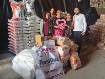 SEDIF Puebla fortalece desayunadores escolares con entrega de raciones calientes