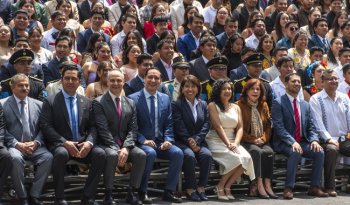 UACh gradúa a mil 250 profesionistas; 208 son indígenas hablantes de 26 lenguas