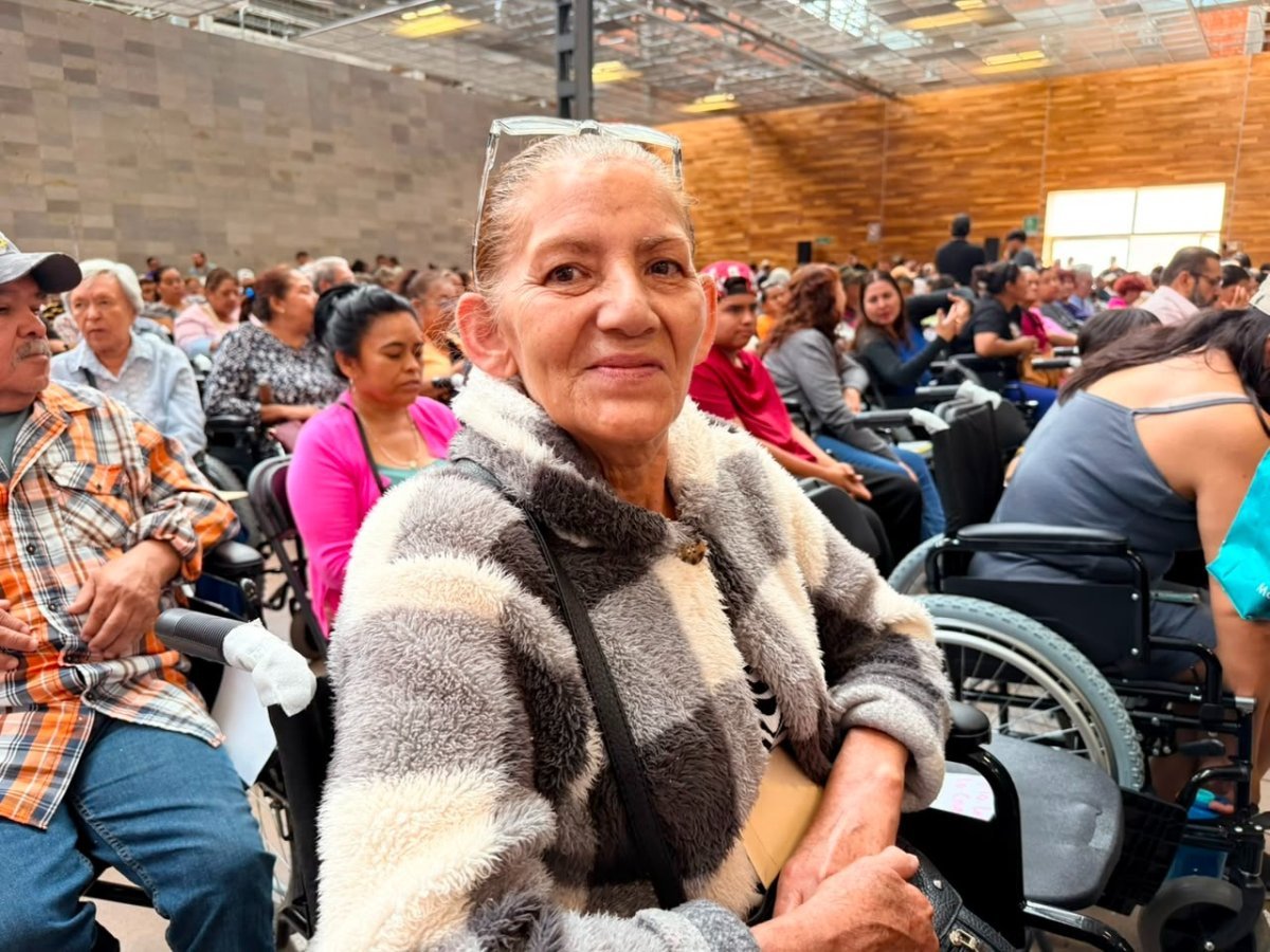 Sillas de ruedas gratuitas del IBPEA devuelven independencia a familias de Aguascalientes