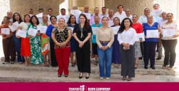 Gobierno de Tabasco entrega más de 4 mil 300 apoyos sociales en Tacotalpa y Macuspana