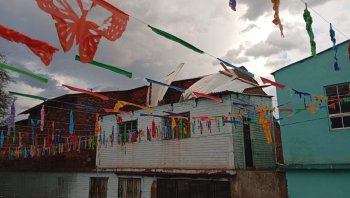 Lluvias en Chihuahua dejan inundaciones, cortos circuitos y árboles caídos