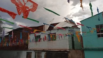Lluvias en Chihuahua dejan inundaciones, cortos circuitos y árboles caídos