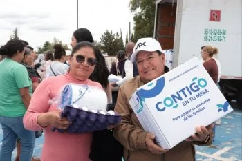 SEDESOQ entrega apoyos alimentarios en Huimilpan para fortalecer economía familiar