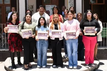 UTH y Tlaltenango otorgan becas del 100% a estudiantes para garantizar su permanencia
