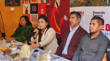Gobierno de Puebla impulsa ecoturismo con cenote ‘Poza Verde’ en Tulcingo del Valle