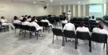 Instituto de Oftalmología capacita a enfermeras en uso seguro de fármacos tópicos