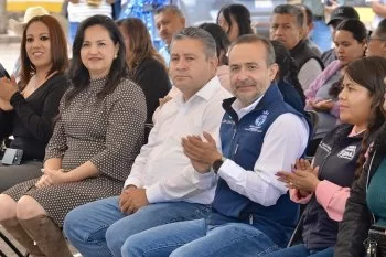 Entregan camión recolector de residuos sólidos en Tierra Blanca, Guanajuato